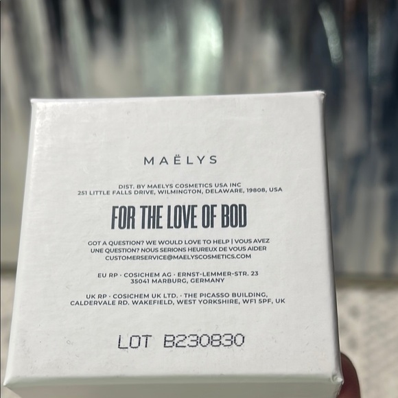 MAELYS RE-SHINE Illuminating Body Serum Dark Spot & Uneven Tone Corrector NWT - Picture 7 of 8